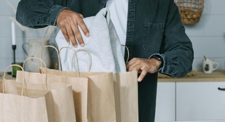 'Build and grow your ecommerce business for $1 for one month''